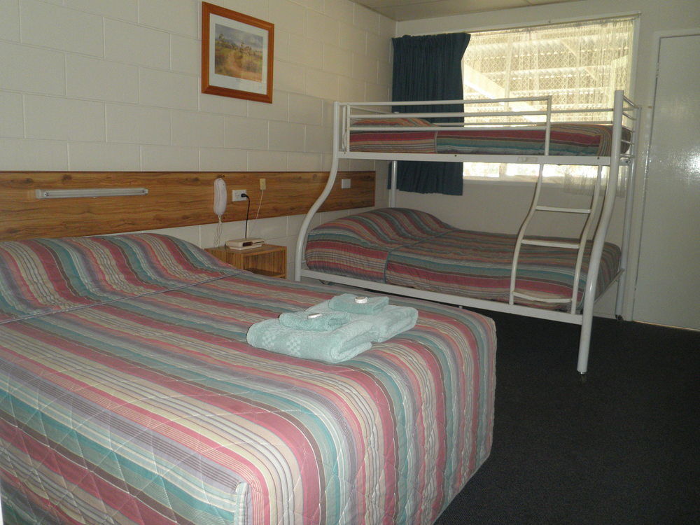 Roma Motel Екстериор снимка